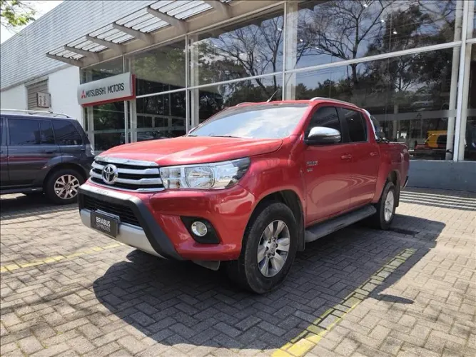 Toyota Hilux CD SRV 4X4 2.7 Flex 16V Aut. 2018