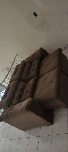 Sofá retrátil e reclinável