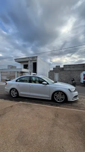 Volkswagen Jetta Highline 2.0 TSI 16V 4P Tiptronic 2016