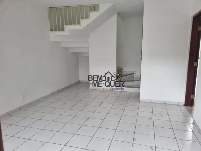 Sobrado com 3 dormitórios à venda, 100 m² por R$ 850.000,00 - City Pinheirinho - São Paulo