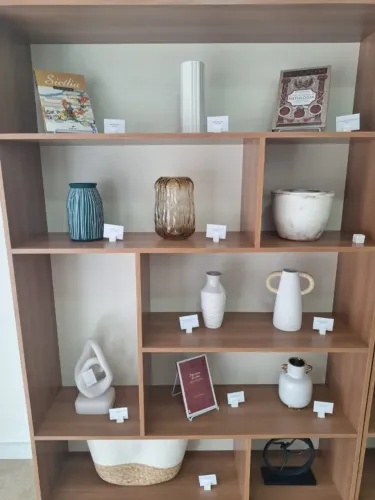 Estante para Livros 180cmx240cm semi nova (5 meses de uso)