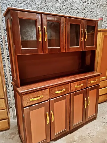 Lindo Armário para sua cozinha novo de fábrica