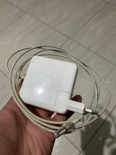 Carregador MacBook