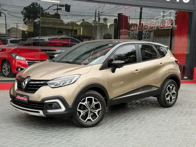 Renault Captur Iconic 1.3 TB 16V Flex 5P AUT 2022