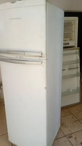 Geladeira Brastemp frosfre 410 litros funcionando tudo garantia e entrego na casa 
