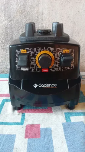 Liquidificador CADENCE - 1500 WHATS - Modelo: LIQ 600 - 127 volts - Sem copo.