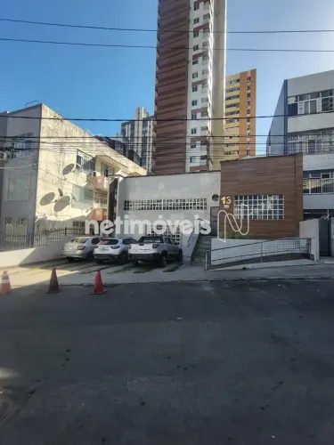Casa Comercial à Venda na Graça Excelente Localização e 100% Acessível