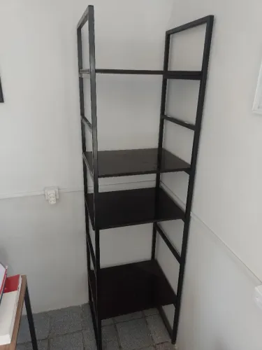 Estante industrial + gaveteiro com chave