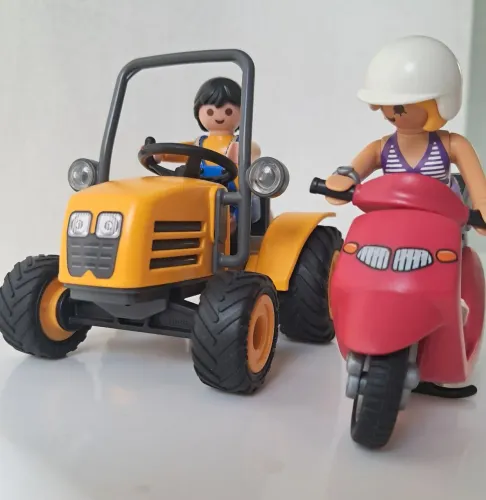 Playmobil Veículos Trator e Moto 