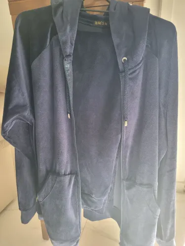 Conjunto de veludo azul marinho de excelente qualidade tm gg novo