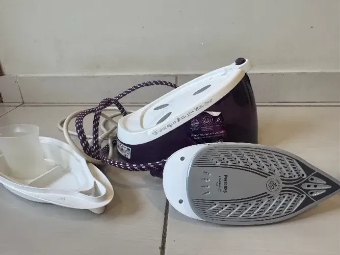 Ferro a vapor pressurizado Philips