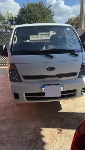 Kia Motors Bongo K-2500 2.5 4X2 TB Diesel 2014