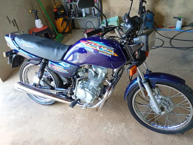 HONDA TITAN 99 - EXCELENTE ESTADO E PRONTA PRA RODAR!