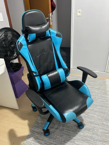 Cadeira Gamer Reclinável Azul e Preta Conservada + Almofadas