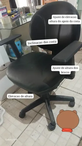 Cadeira escritório com ajuste anatômico para seu conforto