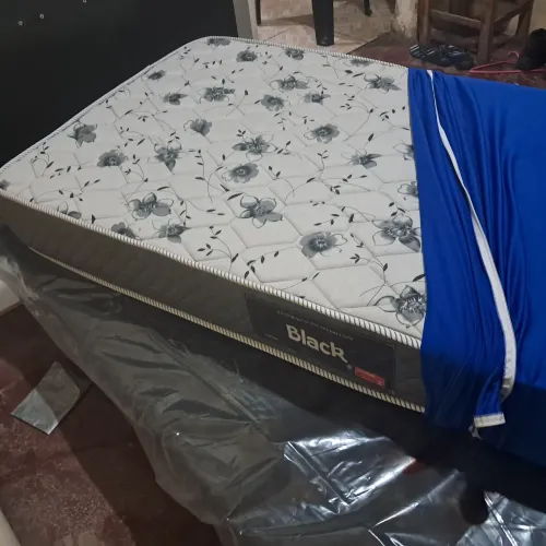 Cama box