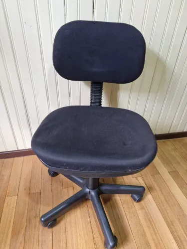 Cadeira de Escritório Giratória
