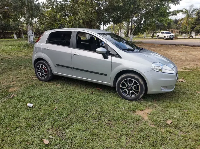 Fiat Punto ELX 1.4 Fire Flex 8V 5P 2010