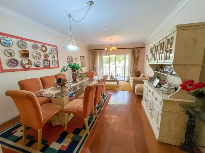 Apartamento para venda com 3 quartos, 130m² - Coronel Veiga - Petrópolis/RJ