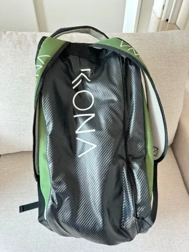 Raqueteira Beach Tennis Kona Verde Semi-Nova .Promoçao