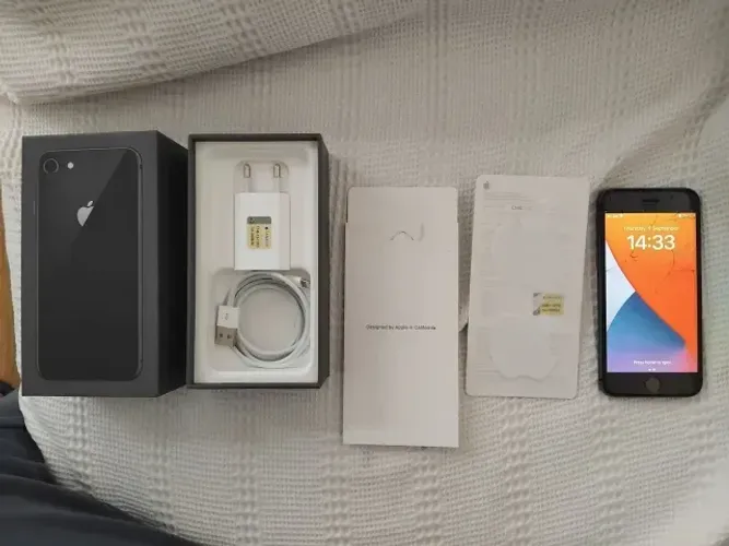 iPhone 8 tela rachada