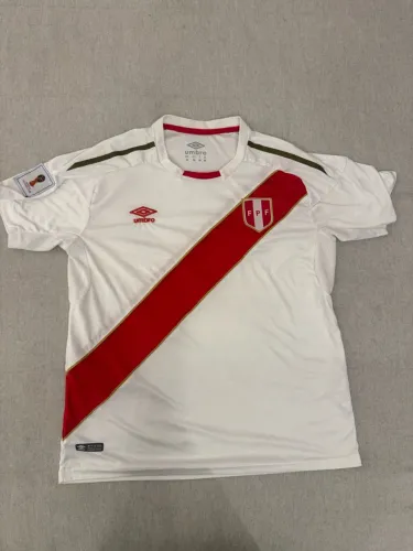 Camisa Seleção Peru Umbro Copa do Mundo 2018 M