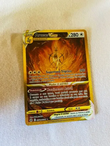 Carta Pokémon Arceus V Astro