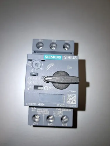 Disjuntor motor tripolar SIRIUS 3RV2011-1DA10 da Siemens