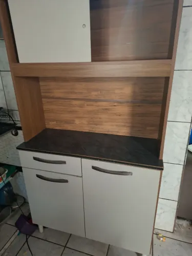 Armario de cozinha tamanho médio