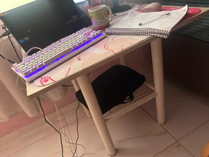 MESA ESCRIVANINHA