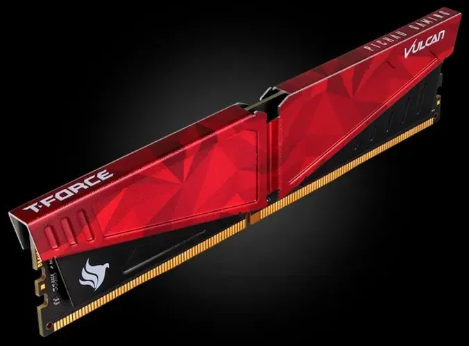 16GB memória RAM DDR4 T-Force Vulcan (2666MHz CL18)