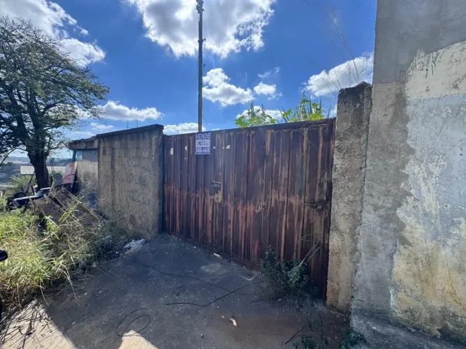 Lote localizado no bairro jardim da Gloria em Vespasiano