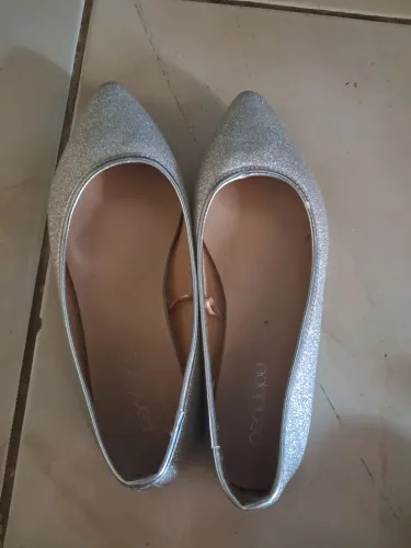 Sapatos a preço de bazar