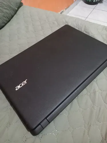 Vende-se notebook
