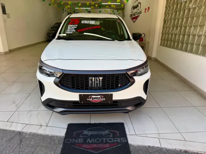 Fiat Fastback 1.0 200 Turbo Flex AUT 2025