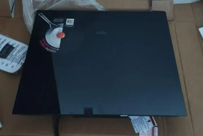 Fogão Cooktop por indução mais balcão planejado para o fogão