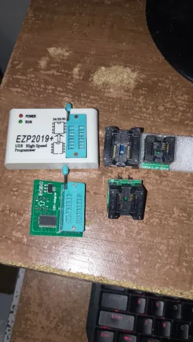 Gravadora de BIOS ezp2019