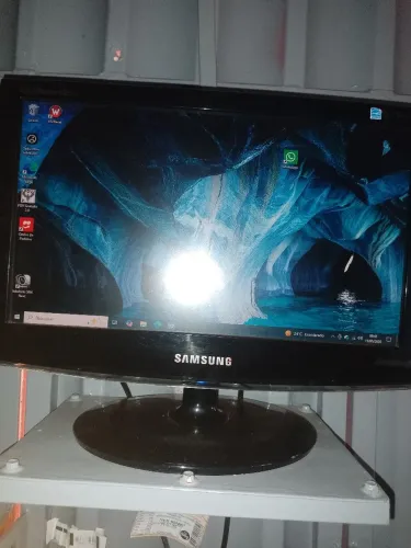 Vendo computador PC Lenovo 