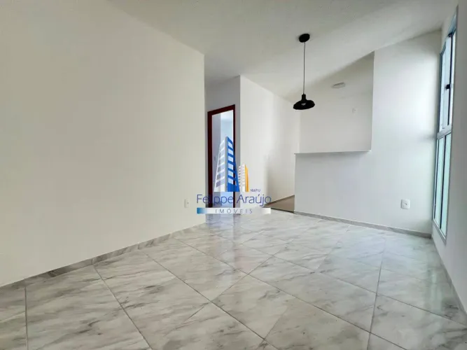 Apartamento com 2 dormitórios à venda, 38 m² por R$ 199.000 - Messejana - Fortaleza/CE