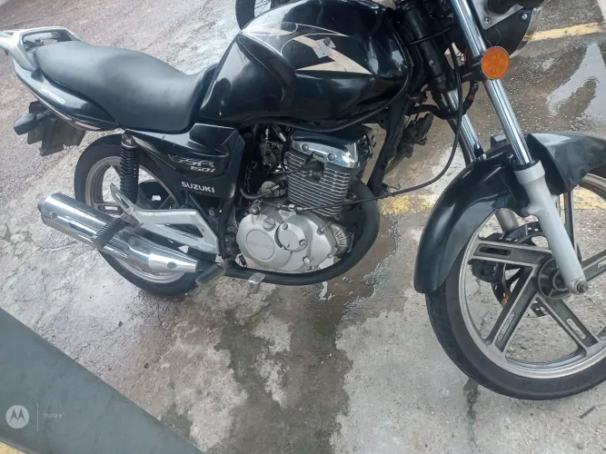 Vendo Suzuki GSR 150