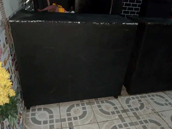Vendo 3 balcão de madeira