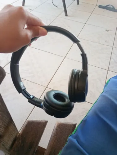 Fone JBL usado