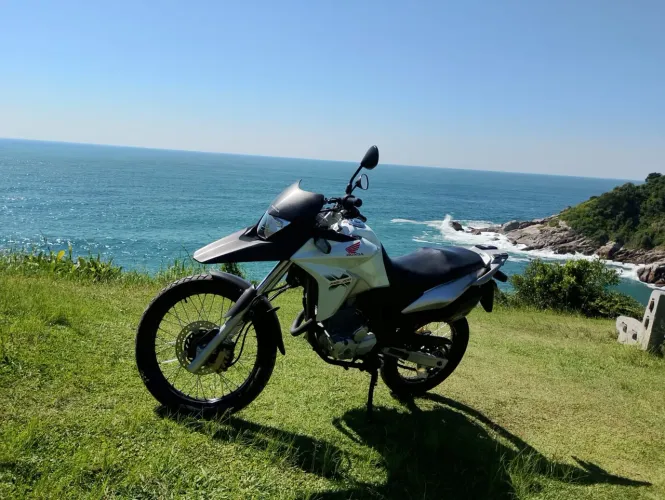 ? XRE 300 2014 - Excelente oportunidade!!