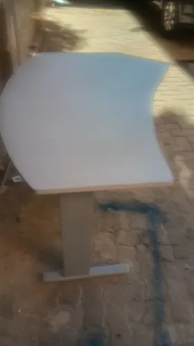 Mesa de escritório estilo gerente de banco