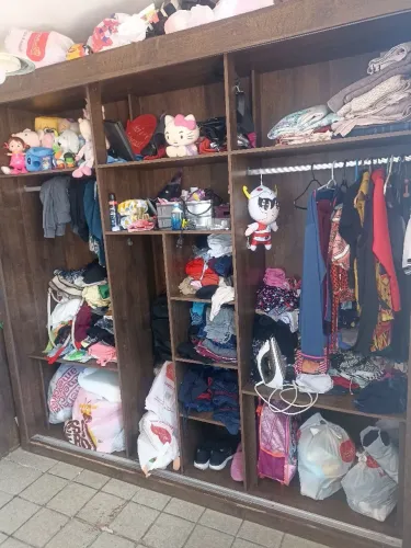 Guarda Roupa / Roupeiro Grande