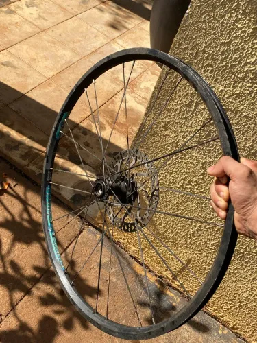 Roda dianteira aro 26 Xero Cyprus XCD-3 Com Disco de Freio
