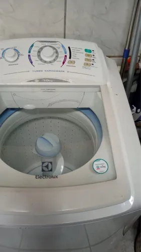 Vendo máquina de Lavar Eletrolux em excelente estado (Aceito Cartão)