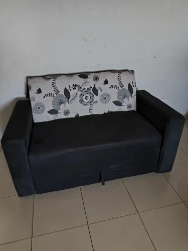 SOFÁ CAMA PRETO ( NOVO )