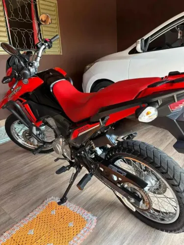 Honda Bros 160 ESDD 2023/24 - 11 Mil Km - Toda Original - Estado de Zero