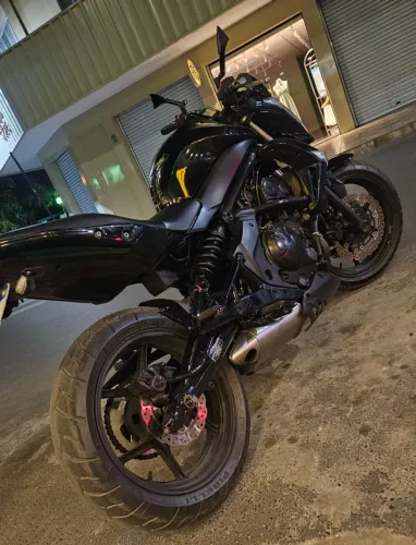 Vendo Kawasaki ER-6n 650cc - Ano 2012
